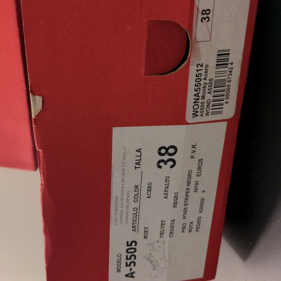 Wonders Shoes in Dark Brown with Black Straps Women's size EUR 38 / US 7.5 - Picture 9 of 13